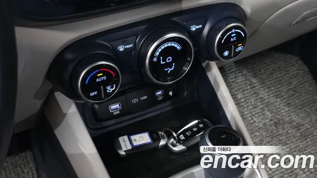 Hyundai Venue Venue 1.6 Flux — Фото автомобиля 18