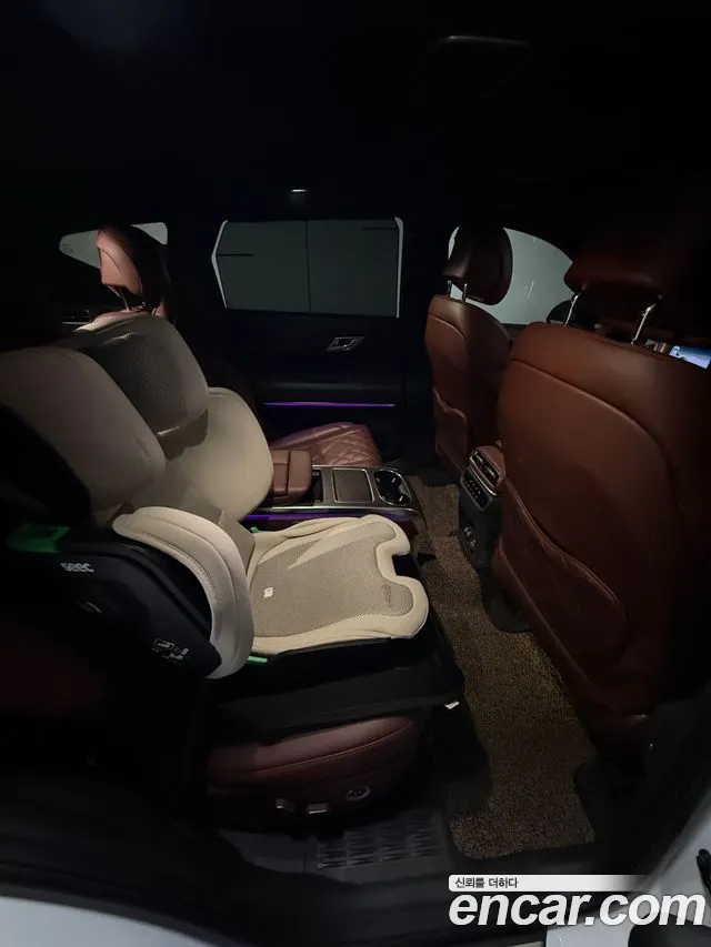 Genesis GV80 — Фото автомобиля 9