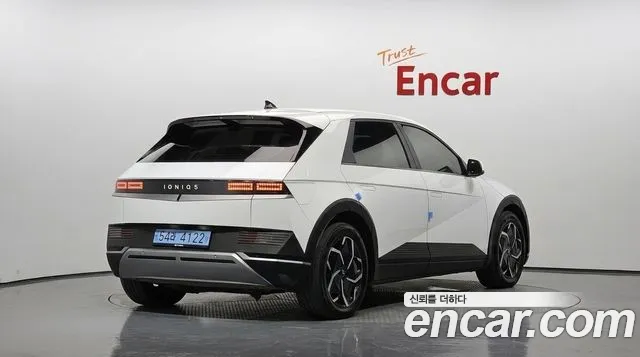 Hyundai Ioniq 5 — Фото автомобиля 2