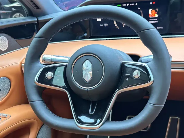 Stelato S9T — Фото автомобиля 12