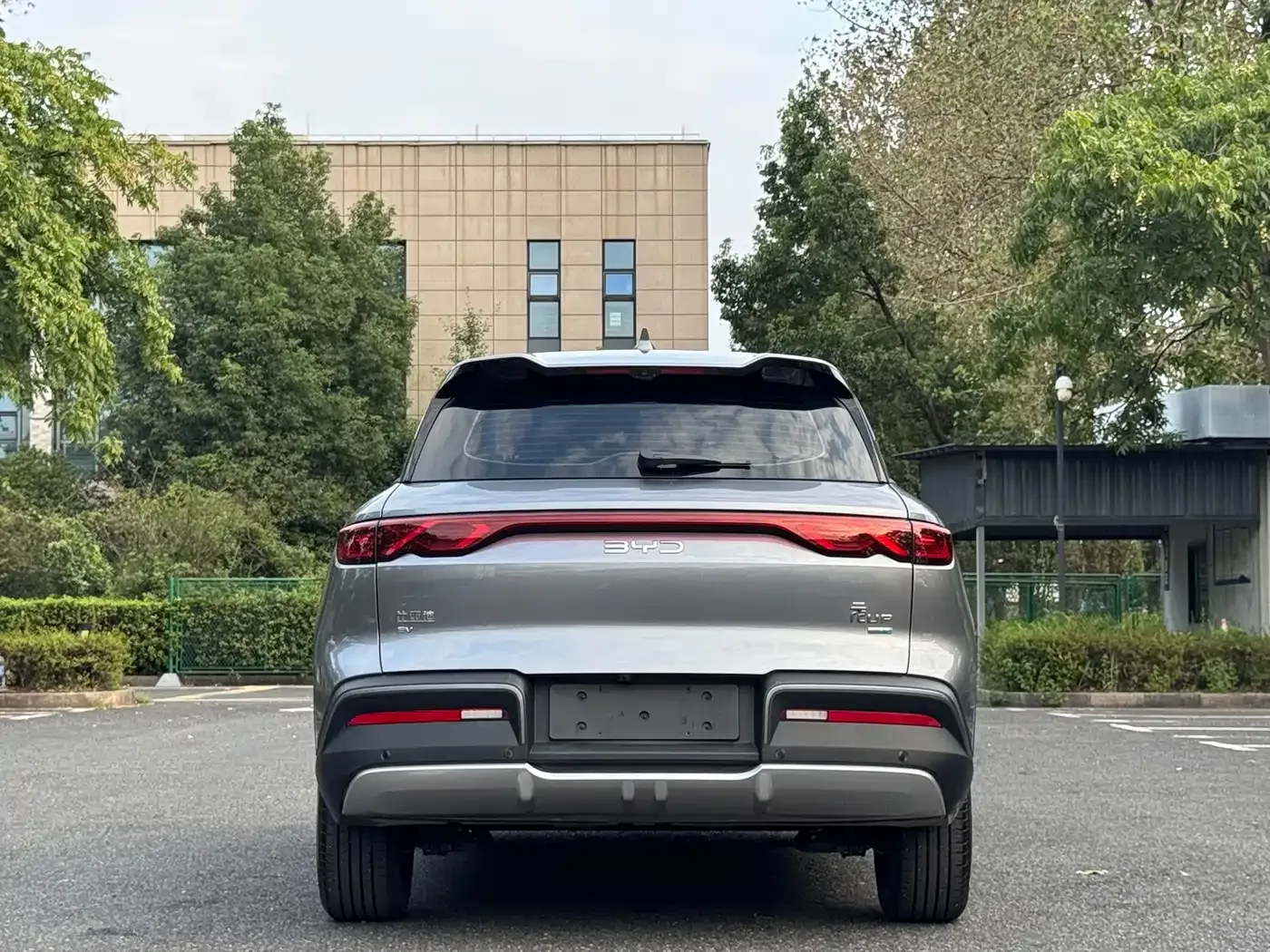 BYD Yuan UP 2025 Smart Drive Edition 401KM Leading Type — Фото автомобиля 12