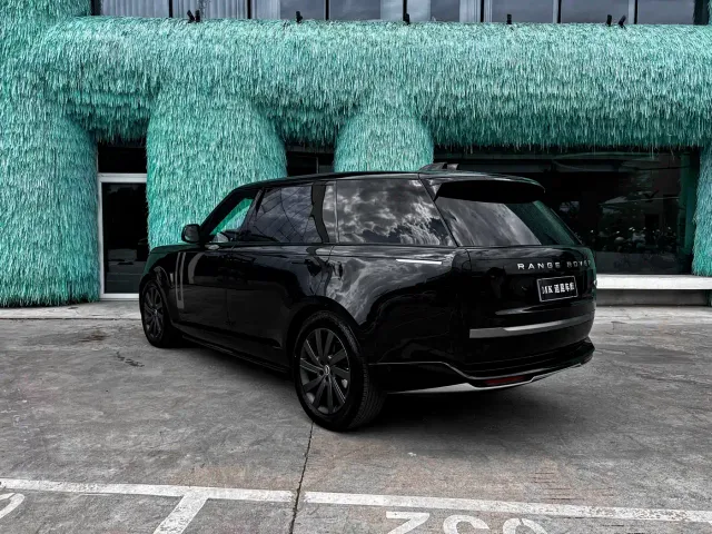 Land Rover Range Rover — Фото автомобиля 10