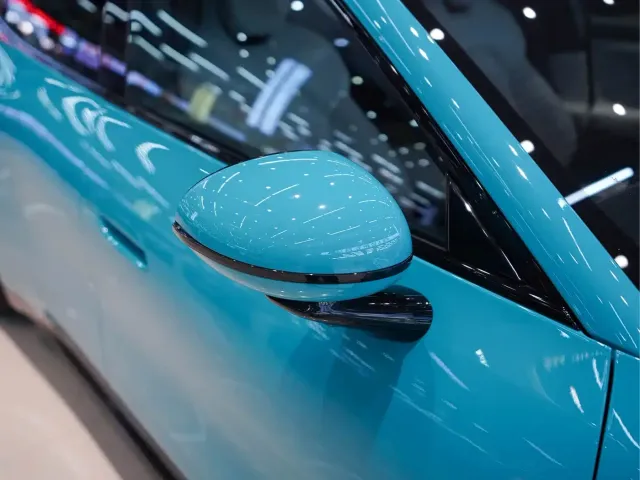 Xiaomi SU7 — Фото автомобиля 15