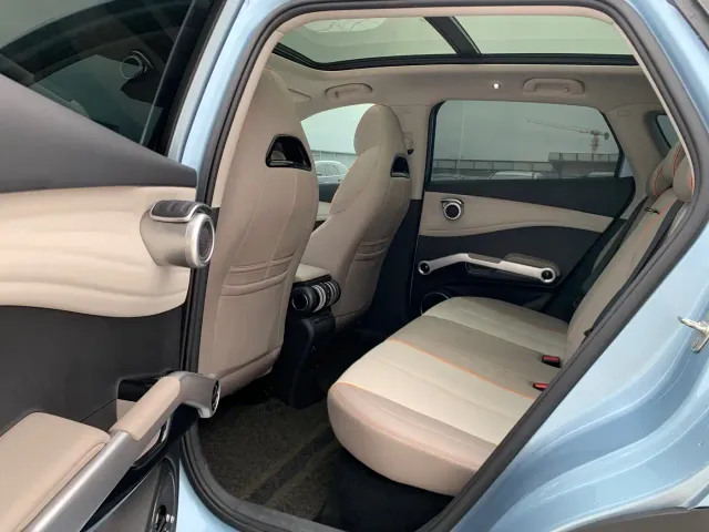 BYD Yuan PLUS — Фото автомобиля 8