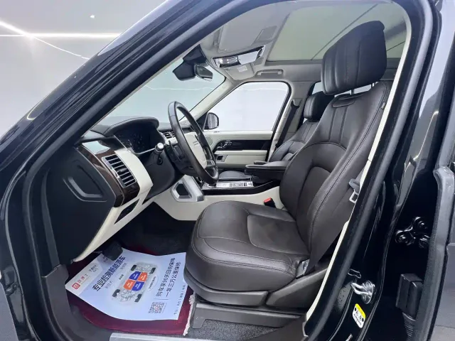 Land Rover Range Rover — Фото автомобиля 19