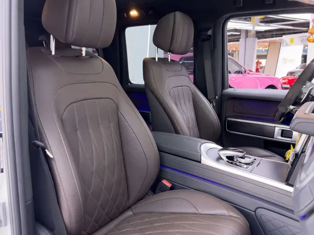 Mercedes-Benz G-Class — Фото автомобиля 15