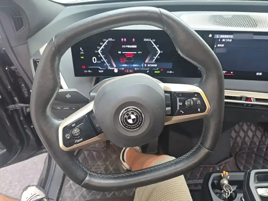 BMW BMW iX 2022 xDrive40 — Фото автомобиля 10
