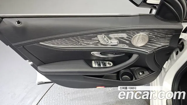 Mercedes-Benz E-Class W213 — Фото автомобиля 13