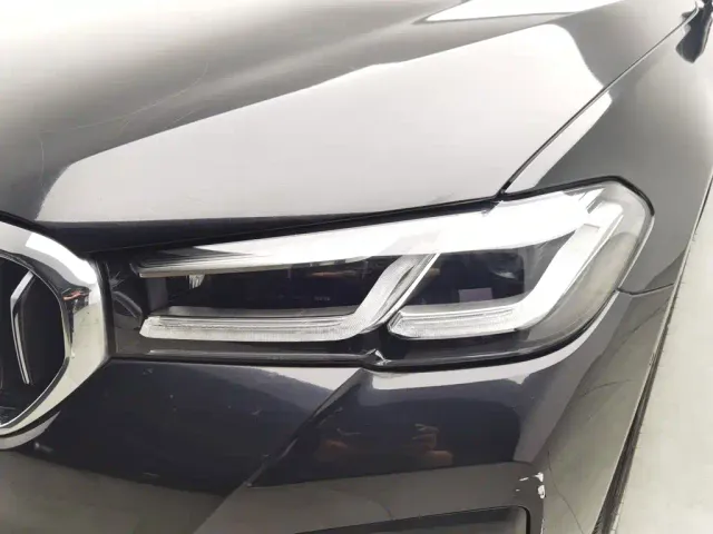 BMW 5 Series — Фото автомобиля 7
