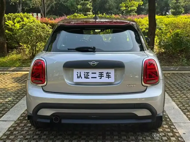 MINI Hatch — Фото автомобиля 13