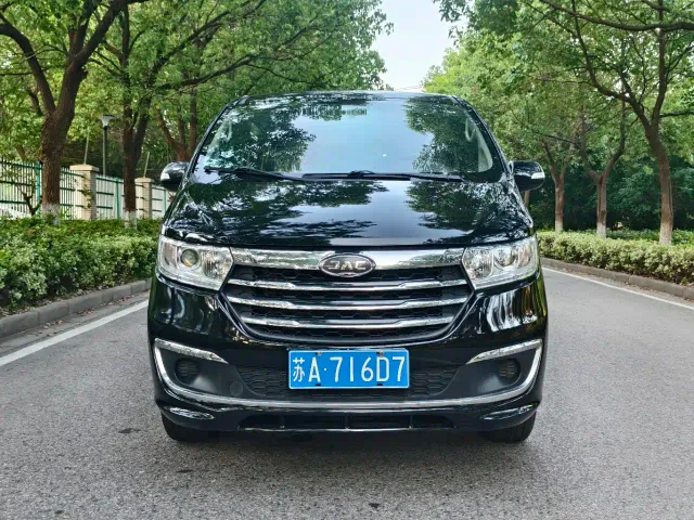JAC Refine M3 — Фото автомобиля 2