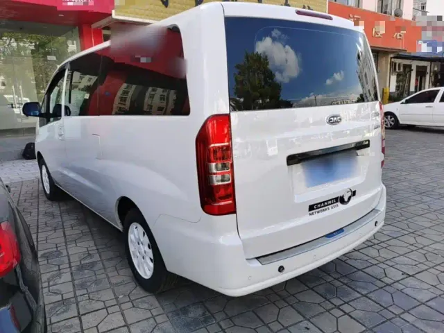 JAC Refine M3 — Фото автомобиля 4