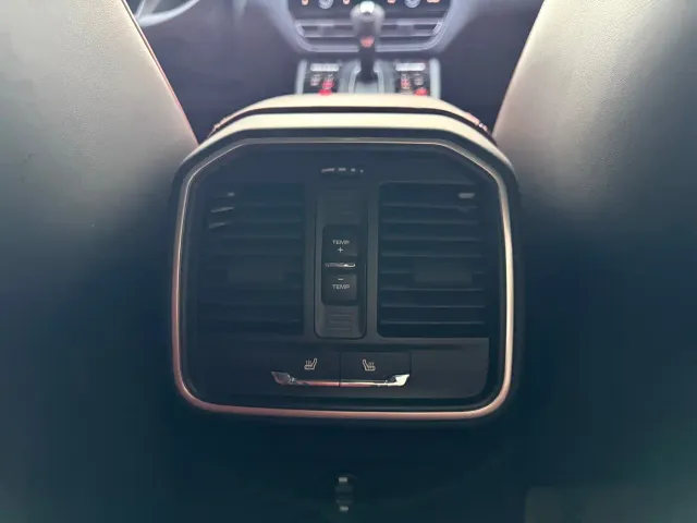 Porsche Macan — Фото автомобиля 20