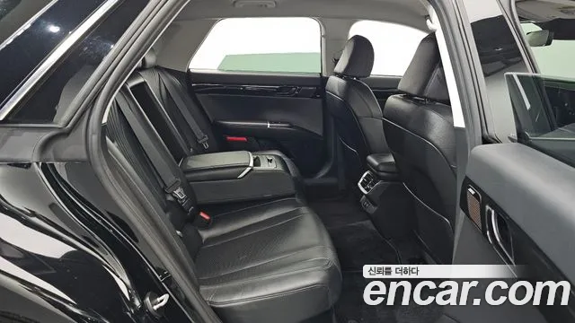 Hyundai Grandeur GN7 — Фото автомобиля 18