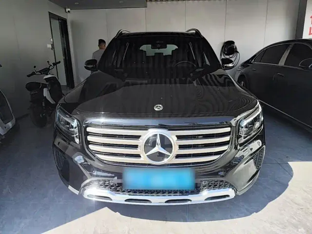 Mercedes-Benz GLB-Class — Фото автомобиля 2