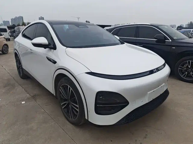 Xpeng G6 — Фото автомобиля 3