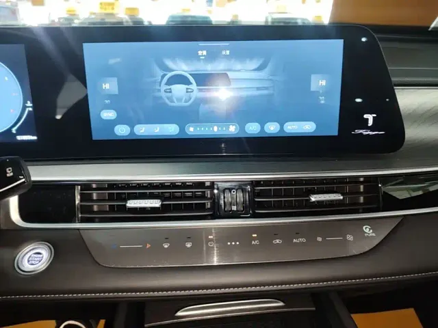 Chery Tiggo 8 PLUS — Фото автомобиля 12