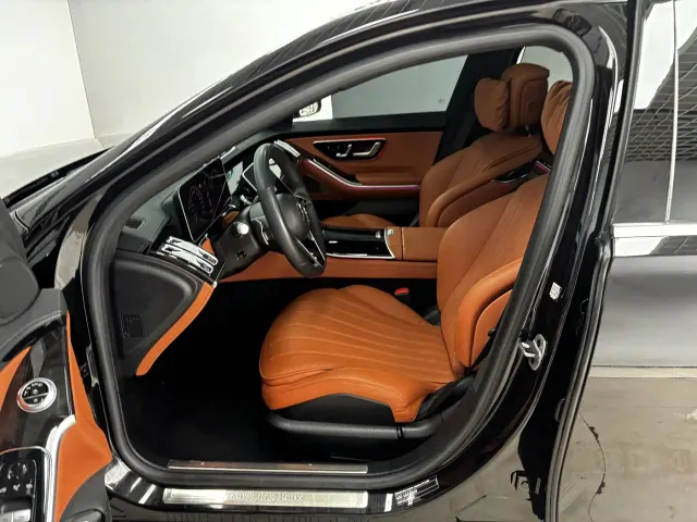 Mercedes-Benz S-Class — Фото автомобиля 10