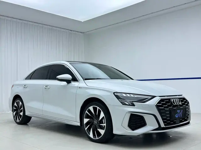 Audi A3 — Фото автомобиля 3