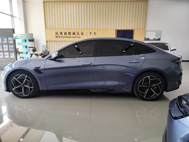 BYD Seal — Фото автомобиля 7