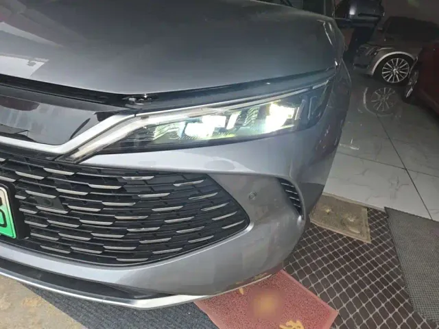 BYD Qin L — Фото автомобиля 23