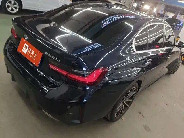 BMW 3 Series — Фото автомобиля 4