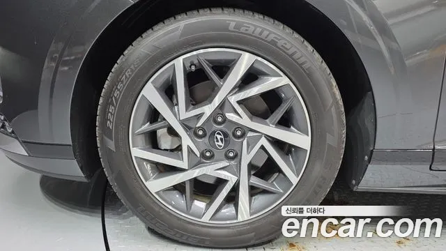 Hyundai Grandeur Grandeur (GN7) 2.5 Бензин 2WD — Фото автомобиля 5