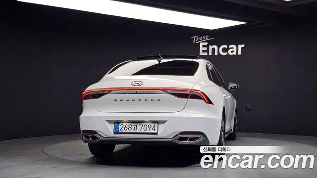 Hyundai Grandeur Grandeur (New) Hybrid — Фото автомобиля 4