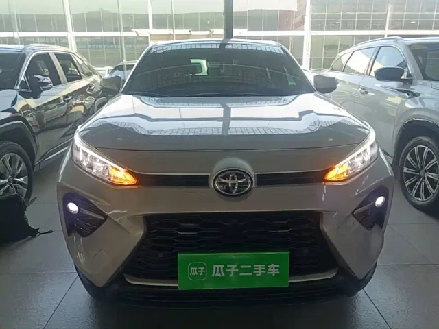 Toyota Wildlander — Фото автомобиля 2