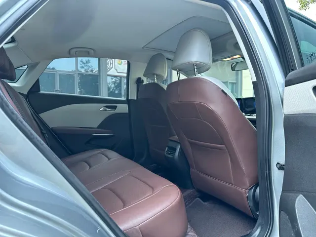 Chevrolet Monza — Фото автомобиля 10