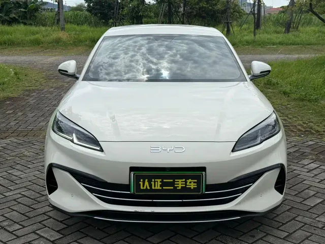 Фотография автомобиля — BYD Seal 06