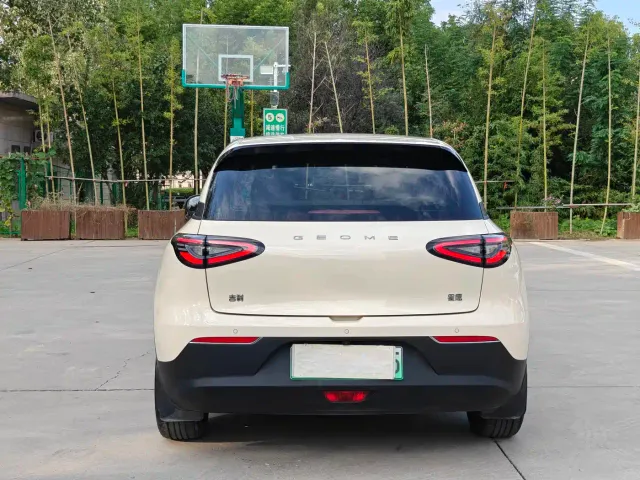 Geely Starry Wish — Фото автомобиля 14