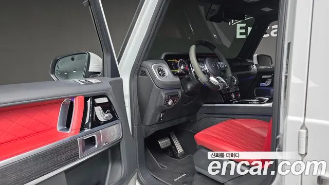 Mercedes-Benz G-Class — Фото автомобиля 12