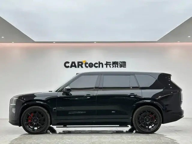 ZEEKR Zeekr 9X 2025 Model Gloss Black Edition — Фото автомобиля 2