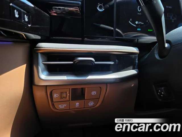 Hyundai Grandeur GN7 — Фото автомобиля 17