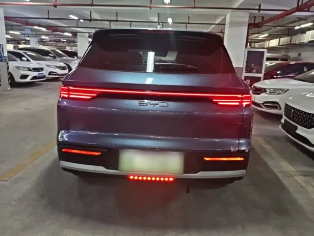 BYD Song Pro — Фото автомобиля 5