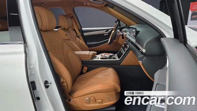 Genesis GV80 — Фото автомобиля 25