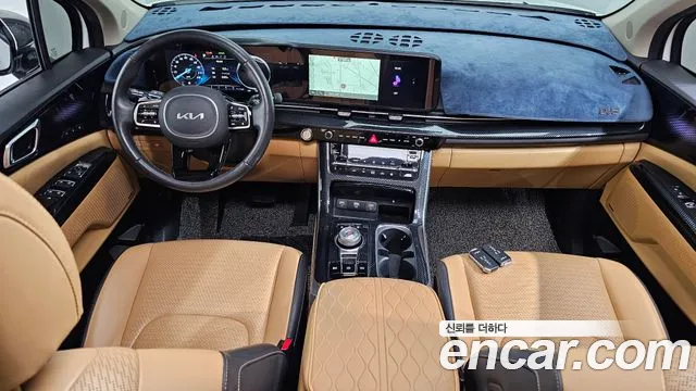 Kia Carnival Generation 4 — Фото автомобиля 10