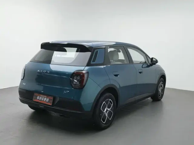 GAC Aion UT — Фото автомобиля 2