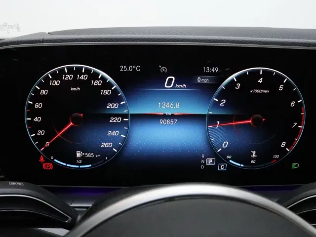 Mercedes-Benz GLE-Class — Фото автомобиля 13