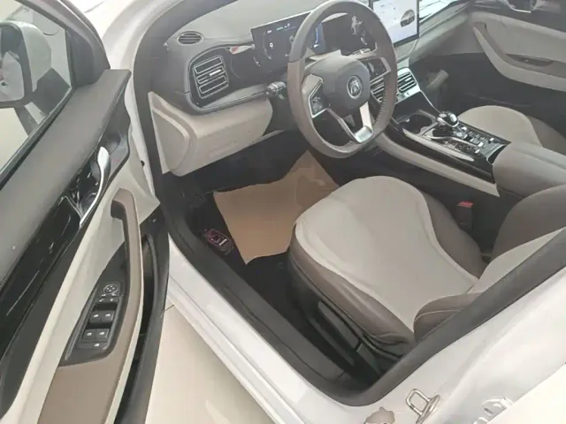 BYD Qin PLUS — Фото автомобиля 15