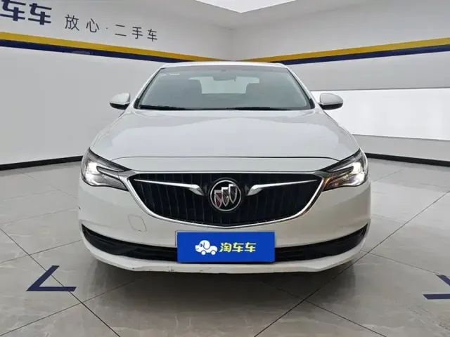 Buick Excelle — Фото автомобиля 2