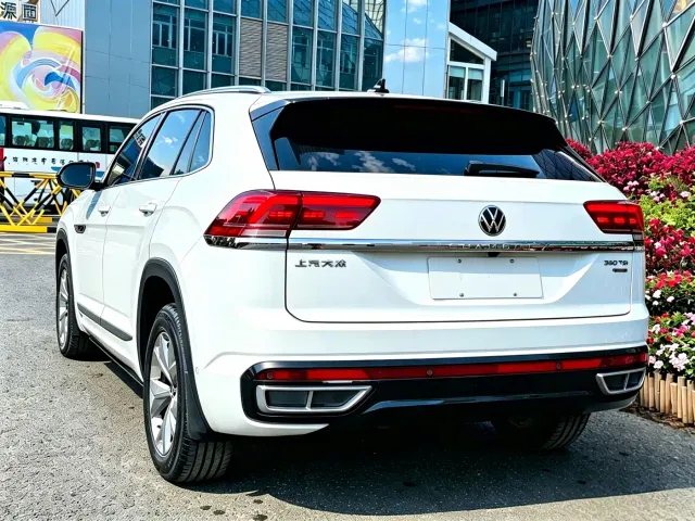 Volkswagen Teramont — Фото автомобиля 3