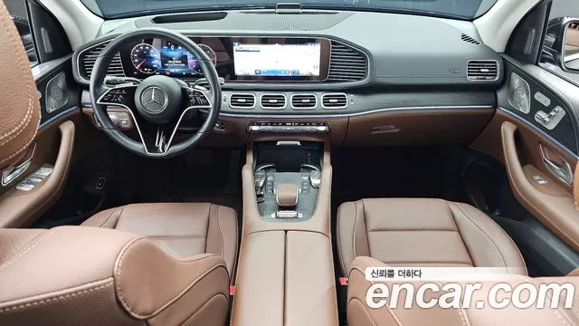 Mercedes-Benz GLE-Class — Фото автомобиля 10