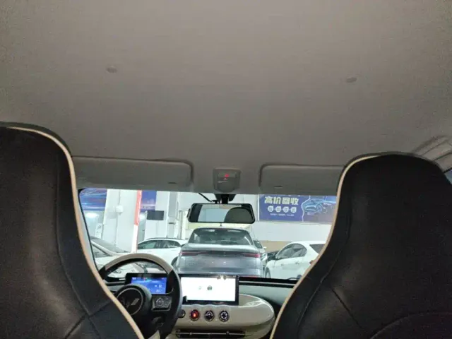 Wuling Bingo — Фото автомобиля 17