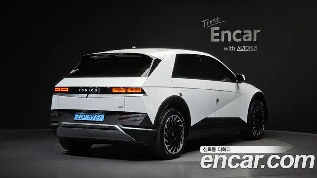 Hyundai Ioniq 5 — Фото автомобиля 2