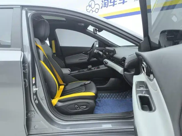 GAC Trumpchi Emkoo — Фото автомобиля 8
