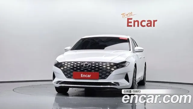 Hyundai Grandeur Новый Grandeur IG 3.0 LPi (Для проката) — Фото автомобиля 3