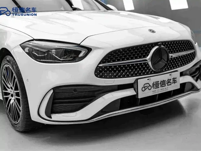 Mercedes-Benz C-Class — Фото автомобиля 9