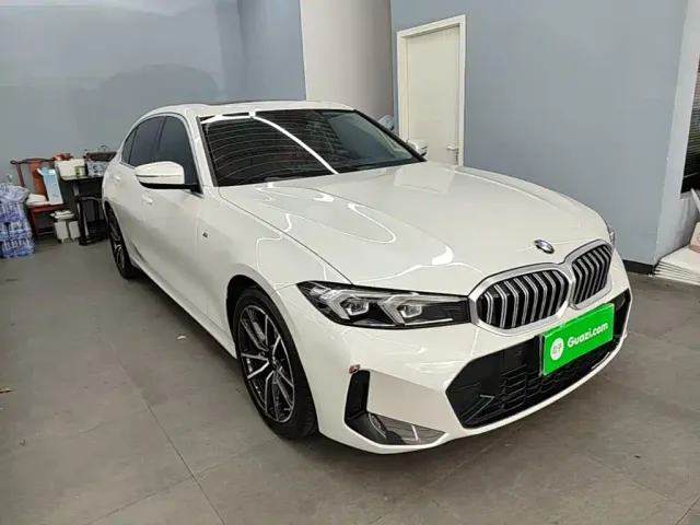 BMW 3 Series — Фото автомобиля 3